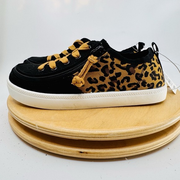 Billy Footwear Other - Billy Harbor Essentials Low Top Shoes Girls 1 Cheetah Print Zip Orthotic NWT